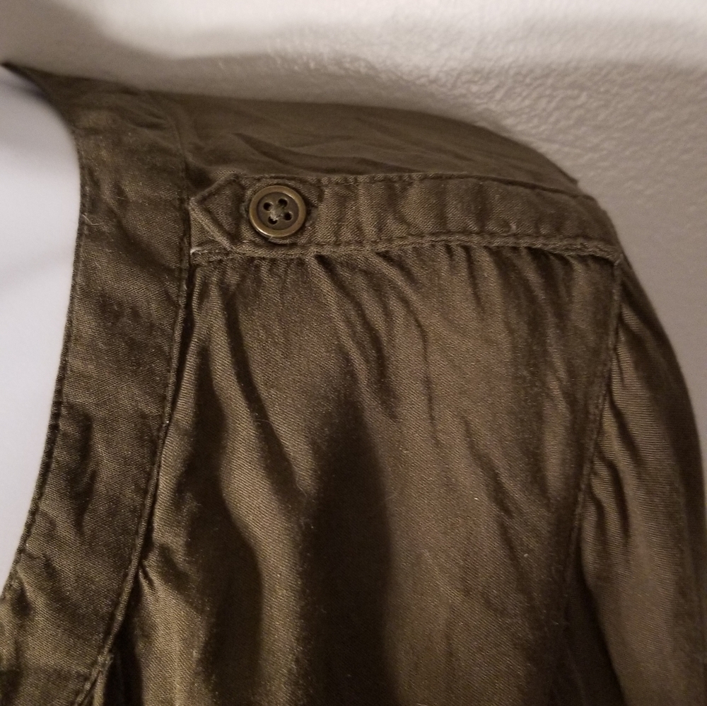 Gap Buttoned Collarless Blouse - image 3